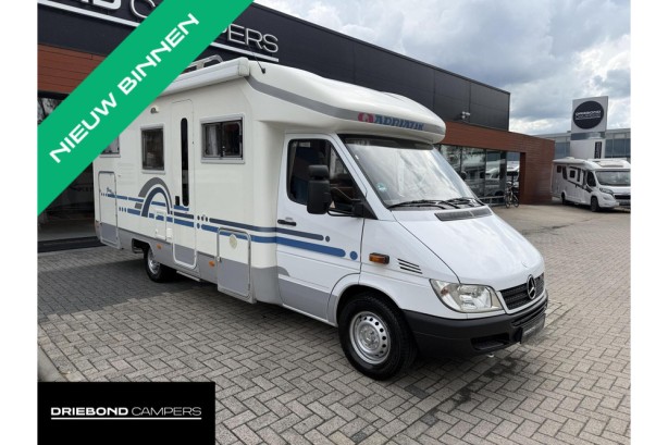 Tweedehands Adria campers camper kopen