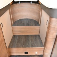 Knaus L!VE I 700 MEG |E&P systeem|Hefbed Foto #8