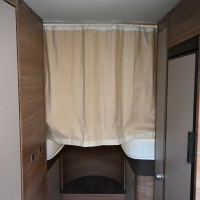 Knaus L!VE I 700 MEG |E&P systeem|Hefbed Foto #12
