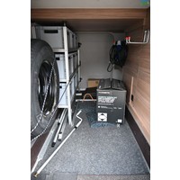 Knaus L!VE I 700 MEG |E&P systeem|Hefbed Foto #49