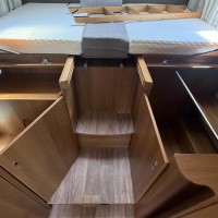 Knaus 650 Meg Platinum 9T-Automaat Enkele Bedden Hefbed Trekhaak Foto #4