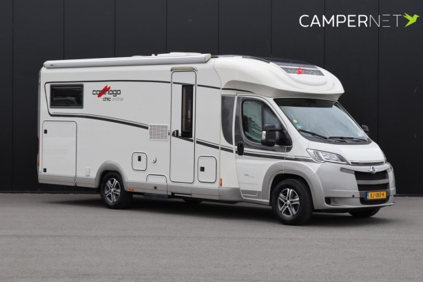 Carthago CHIC C-LINE T 4.9 150pk Multijet | Lengtebedden | Omvormer | Luchtvering | Zonnepanelen | Luifel | Buitendouche | Fietsenhouder | Gescheiden douche | Maxxfan | Bearlock | Dubbele bodem |