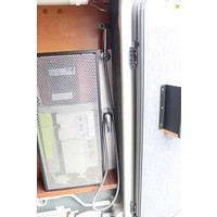Carthago CHIC C-LINE T 4.9 150pk Multijet | Lengtebedden | Omvormer | Luchtvering | Zonnepanelen | Luifel | Buitendouche | Fietsenhouder | Gescheiden douche | Maxxfan | Bearlock | Dubbele bodem | Foto #31