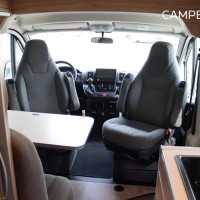 Hymer Yellowstone 180pk Automaat | Lithium | Hefdak | Omvormer | BOMVOL | Thule swing | Lengtebedden | Standairco | Luifel | Luchtvering | Foto #10