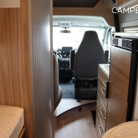 Hymer Yellowstone 180pk Automaat | Lithium | Hefdak | Omvormer | BOMVOL | Thule swing | Lengtebedden | Standairco | Luifel | Luchtvering | Foto #19
