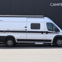Hymer Yellowstone 140pk Automaat | Levelsysteem | Lengtebedden | Lithium | Omvormer | 6.36M | Bomvol! | Maxxfan | Bearlock | HEO safe sloten | LPG installatie | Trekhaak | Luifel | Zonnepaneel | Foto #3