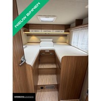 Carado T447 Euro6 Enkele Bedden Luifel Zonnepaneel Bearlock Fietsenrek Foto #22