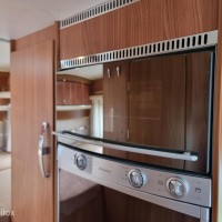 Hymer T 614 SL Star Edition l 131PK Dwarsbed l Grote Garage Foto #2