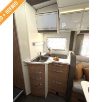 Adria Matrix Plus 670 DC uit 2022 Foto #7