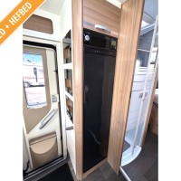 Adria Matrix Plus 670 DC uit 2022 Foto #8