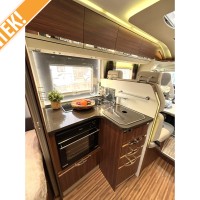 Adria Coral 670 SLT uit 2017 Foto #6