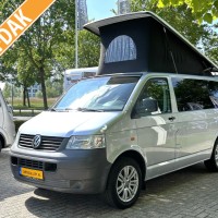 Volkswagen T5 TDI uit 2005 Foto #3