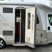 Hymer Gold 645 SL uit 2008 Foto #4