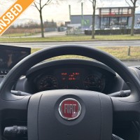 Adria Coral Platinum S 690 SC uit 2016 Foto #13