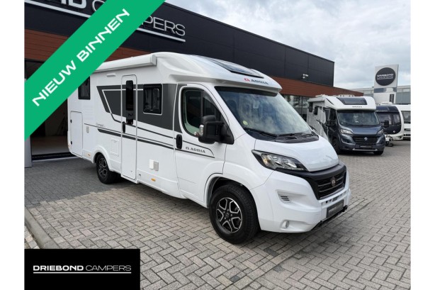 Tweedehands Adria campers camper kopen