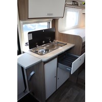 Carado V347 Pro+ Fiat 140pk Automaat | Nieuw model! | Luifel | Compacte uitvoering | Lengtebedden | Vario badkamer | Grote garage | Vloerverwarming | Grote koelkast | Foto #32