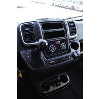 Carado V347 Pro+ Fiat 140pk Automaat | Nieuw model! | Luifel | Compacte uitvoering | Lengtebedden | Vario badkamer | Grote garage | Vloerverwarming | Grote koelkast | Foto #8