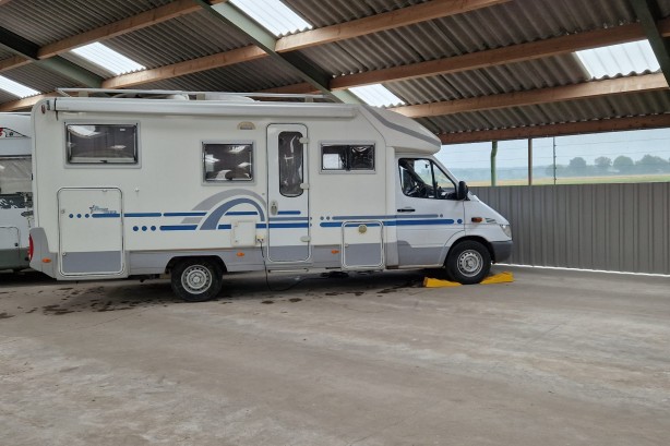 Tweedehands Adriatik campers camper kopen