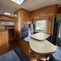 Hymer HV 512 uit 2010 Foto #5