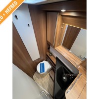 LMC Explorer SportLine 745 I uit 2015 Foto #10