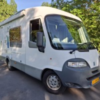 Knaus Sun-liner 2.8 TDI automaat Foto #8
