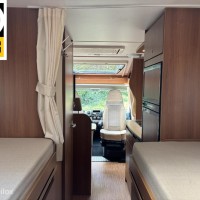 Carado T 337 Fiat 2.3 131pk Euro 5 | Enkele-bedden | Douche/ wc | Garage | Omvormer 1500w | zonnepanelen | 720 kg laadvermogen | 6,9m Lang | 1e Eigenaar  | NL camper | Orig. 28dkm NAP | DEALER-STAAT Foto #51