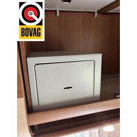 Carado T 337 Fiat 2.3 131pk Euro 5 | Enkele-bedden | Douche/ wc | Garage | Omvormer 1500w | zonnepanelen | 720 kg laadvermogen | 6,9m Lang | 1e Eigenaar  | NL camper | Orig. 28dkm NAP | DEALER-STAAT Foto #59