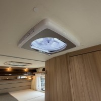 Knaus 650 Meg Sun Ti Automaat Enkele Bedden Vlakke Vloer Foto #23