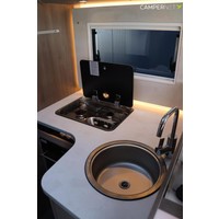 Carado I447 140pk Automaat | Lengtebedden 215cm ! | Hefbed | Pro + pakket | Fiat 10&amp;#039;&amp;#039; multimediasysteem | Oven | Achteruitrijcamera | Nieuw uit voorraad leverbaar | Gescheiden douche | Foto #11