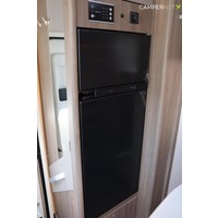 Carado I447 140pk Automaat | Lengtebedden 215cm ! | Hefbed | Pro + pakket | Fiat 10&amp;#039;&amp;#039; multimediasysteem | Oven | Achteruitrijcamera | Nieuw uit voorraad leverbaar | Gescheiden douche | Foto #14