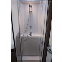 Carado I447 140pk Automaat | Lengtebedden 215cm ! | Hefbed | Pro + pakket | Fiat 10&amp;#039;&amp;#039; multimediasysteem | Oven | Achteruitrijcamera | Nieuw uit voorraad leverbaar | Gescheiden douche | Foto #22