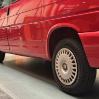 Volkswagen Multivan 2.5TDI 102PK 7-Persoons! Camper kenteken Foto #3