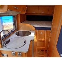 Hymer TEILINTEGRIERT HV 522..  2006 dwarsbed Foto #4