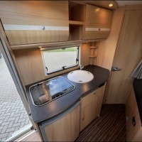 Sunlight campers T 58 capron uit 2011 Foto #4