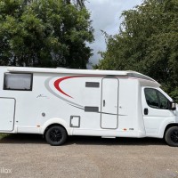 Burstner Nexxo T728 Lengte bedden/Airco/51.000 KM Foto #4