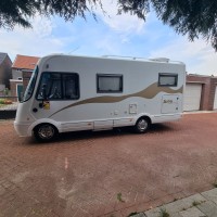 Hymer ARTO 64 uit 2006 Foto #1