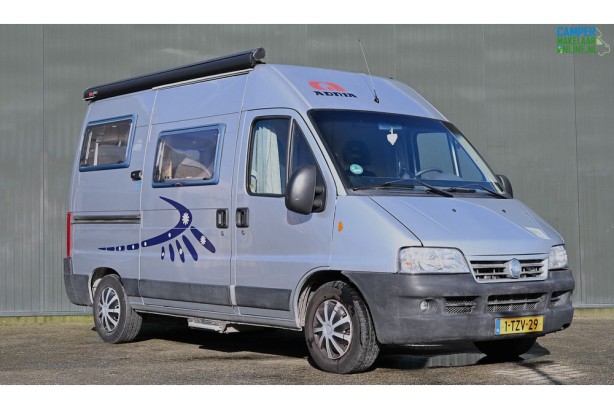 Tweedehands Adria campers camper kopen