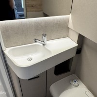 Hymer Exsis i 580 | Levelsysteem | Automaat | 1e eigenaar Foto #19