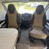 Pilote campers V600F uit 2017 Foto #4