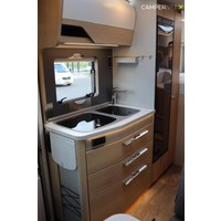 Hymer BMC-I 580 170pk Automaat | Led koplampen | Trekhaak | SLC chassis | Lithium | Hefbed | Duo control | Luifel | LED TV 32'' | Groot panoramaraam in slaapkamer | Lengtebedden | Foto #40