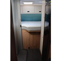 Sun living S-SERIES S 70 SP 2.3 Multijet 150pk | Dak airco | 5 zitplaatsen| Hefbed | Trekhaak | Dwarsbed | Bearlock | Luifel | Parkeersensoren | Kenwood multimediasysteem | Fietsendrager | Foto #17