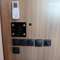 Sun living S-SERIES S 70 SP 2.3 Multijet 150pk | Dak airco | 5 zitplaatsen| Hefbed | Trekhaak | Dwarsbed | Bearlock | Luifel | Parkeersensoren | Kenwood multimediasysteem | Fietsendrager | Foto #45