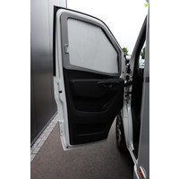 Hymer BMC-T 680 177pk Automaat | Lengtebedden | Hefbed | Gescheiden douche | Zonnepaneel | Veloslide | Bearlock | SLC Chassis | Luifel | Gas aansluiting buiten | Foto #38