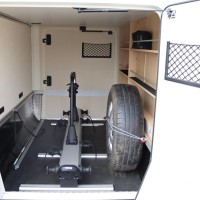 Hymer BMC-T 680 177pk Automaat | Lengtebedden | Hefbed | Gescheiden douche | Zonnepaneel | Veloslide | Bearlock | SLC Chassis | Luifel | Gas aansluiting buiten | Foto #40
