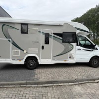 Chausson 640 Titanium Premium 170PK Automaat Hefbed Zonnepaneel Zeer Ruim Foto #7