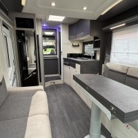 Chausson 640 Titanium Premium 170PK Automaat Hefbed Zonnepaneel Zeer Ruim Foto #10