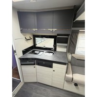 Chausson 640 Titanium Premium 170PK Automaat Hefbed Zonnepaneel Zeer Ruim Foto #18