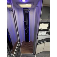 Chausson 640 Titanium Premium 170PK Automaat Hefbed Zonnepaneel Zeer Ruim Foto #23