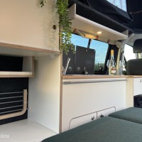 Volkswagen T6 2017 L1H1 zwart Foto #5