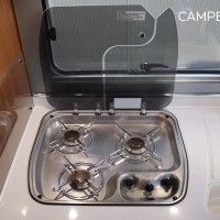 Niesmann-bischoff ARTO 79LE 177pk Automaat | E&P Levelsysteem |Alde verwarming | Truma bankairco | BOMVOL! | Lengtebedden | Zonnepanelen | Elektrische luifel | Elektrisch hefbed | Dubbele bodem | Victron omvormer | Oven | 5e zitplaats | Foto #55